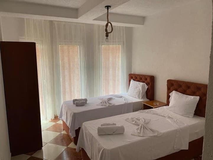 Hotel Montenegro ستروغا المظهر الخارجي الصورة